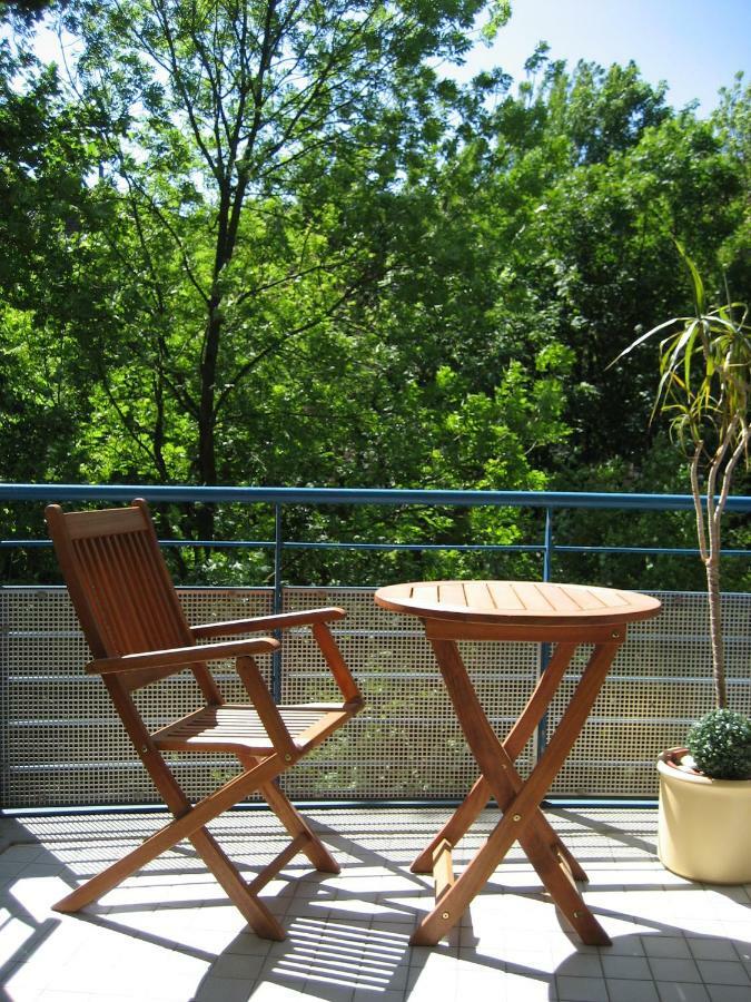 Hochwertiges Apartment Im Gruenen, Zentral Gelegen, Ruhig, Balkon Hannover Ngoại thất bức ảnh